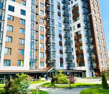 Rivne Apartamento | Comfortable apartments with a coffee machine in the city centre, Zlata Plaza
