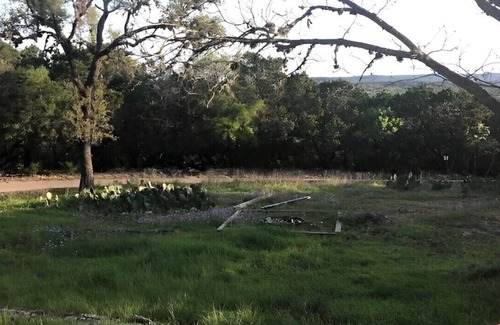 Lakehills Casa | Comfortable Bed Peaceful Area Nature Deer Stars