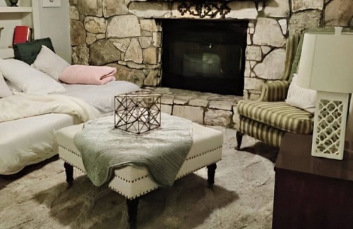 Lakehills Casa | Comfortable Bed Peaceful Area Nature Deer Stars