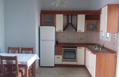 Kalymnos Town Apartamento | Cómoda y luminosa casa en el corazón de Pothia – Ideal para familias