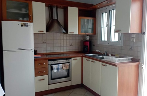 Kalymnos Town Apartamento | Cómoda y luminosa casa en el corazón de Pothia – Ideal para familias