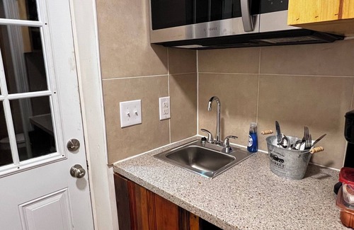Mill Spring Cabina | Comfortable cabin in the mountains of North Carolina, located near TIEC.
