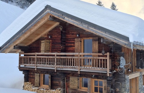 La Giettaz Chalet De Esquí | Cómodo chalet en La Giettaz al pie de las pistas.