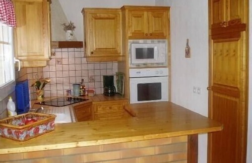 Beost Chalet De Esquí | CHALET CÓMODO, TRANQUILO, VISTA MAGNÍFICA, IDEAL PARA SUS VACACIONES.
