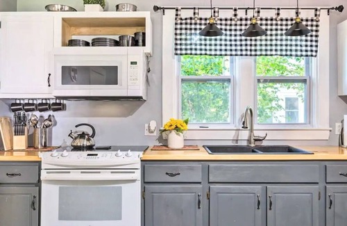 Bingham Casa | Comfortable, Charming Home Near Outdoor Adventure. Pet Friendly!