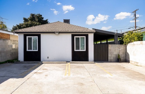 Compton Apartamento | Comfortable Compton 2 Bed APT 3