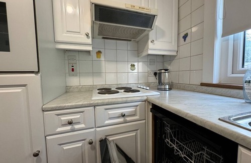 Havering Apartamento | Comfortable Contractor Retreat: Perfect for Both Short & Long Stays