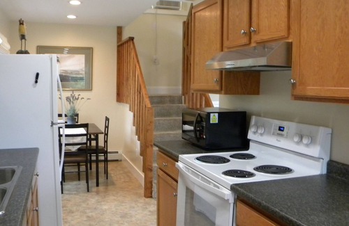 Thomaston Casa | Comfortable, Convenient Apartment/ House