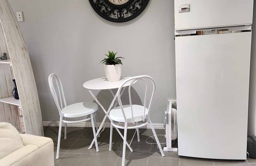 River Heads Cabaña | Comfortable Cottage on K'gari's (previously known as Fraser Island) doorstep