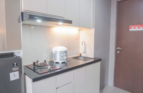 Bekasi Timur Apartamento | Comfortable Design Studio Room At Transpark Juanda Bekasi Timur Apartment