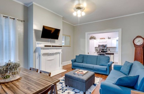 Historic Downtown Savannah Apartamento | Comfortable Escape 2BR Historic Downtown