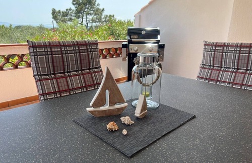 El Mas Bosca Apartamento | Piso confortable hasta 4 personas, internet, aire acondicionado, vista al mar