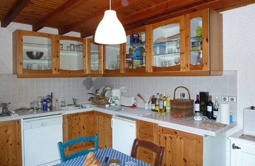 Grayan-Et-L'Hopital Casa | Casa confortable, en una exuberante vegetación, a 5 minutos de las playas del océano.