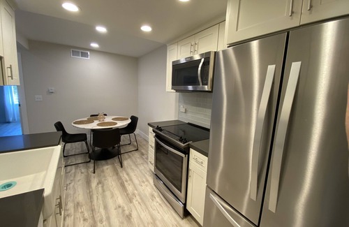 Del Obispo Apartamento | Comfortable, Fully Furnished apartment, Dana Point
