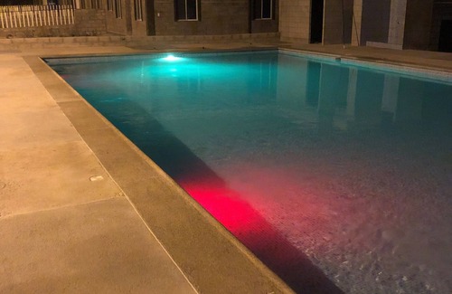 Atacames Casa | Confortable Casa Amoblada Con Terraza + Piscina.