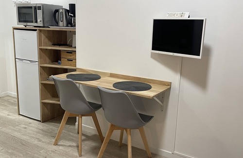 Rochefort Apartamento | Comfortable furnished studio on ground floor near the spa (N°36)