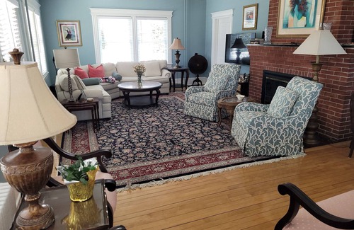 Belmar Casa | Comfortable Home 3 blocks from the beach at the Jersey Shore (Belmar, North end)