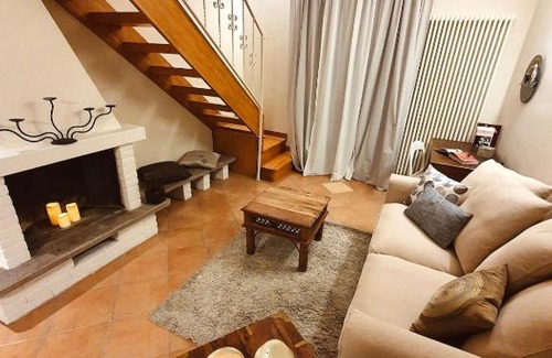 Centro Direzionale Apartamento | Comfortable Home 6 min from Central Station