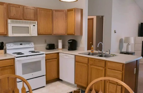 Lafayette Casa | Comfortable home in South Lafayette near Purdue