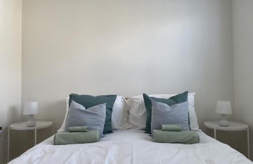 Charlestown Casa | Comfortable Home w Private Parking Charlestown