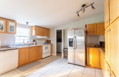Aiken Otro | Comfortable Home with Beautiful Outdoor Spaces and Views!