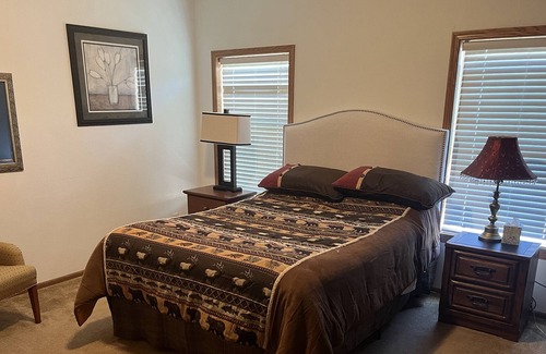 Durango - Purgatory Casa | Comfortable home with privacy and acreage and towering pines