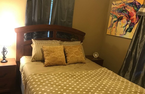 Beaumont Casa | Comfortable Home With Yard