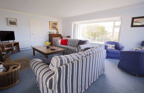 Constantine Bay Casa | Bungalow En Área precioso vacaciones con todo lo necesario!