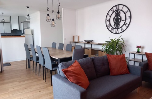 La Varenne Casa | Comfortable house, loire à vélo, golf, family events, business, tourism