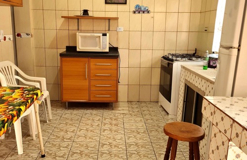 Loty Casa | Confortable y Aireado casa en Mongaguá Óptima para Familia horarios flexibles
