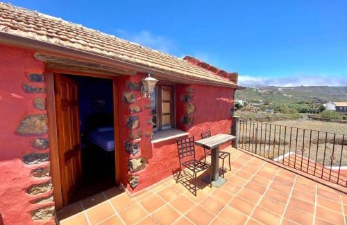 Isora Casa | Comfortable House with Mountain View in Isora