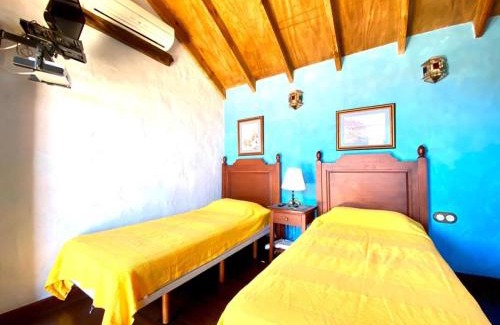 Isora Casa | Comfortable House with Mountain View in Isora