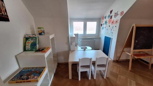 Kleinmunchen Apartamento | Comfortable House with Two Floors