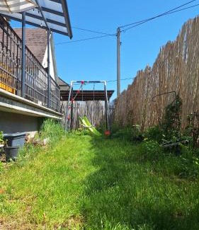 Kleinmunchen Apartamento | Comfortable House with Two Floors