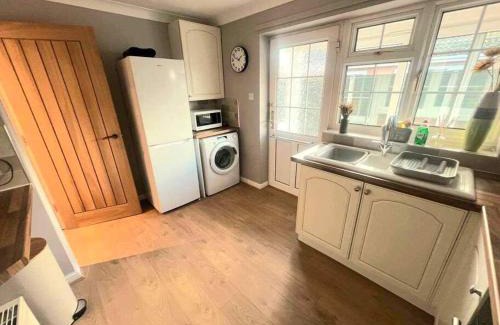 Dersingham Casa | Comfortable Norfolk Bungalow