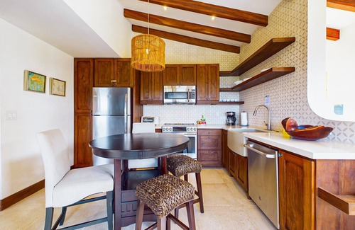 Las Catalinas Condominio | Comfortable Ocean View condo Steps to the Beach - At Las Catalinas
