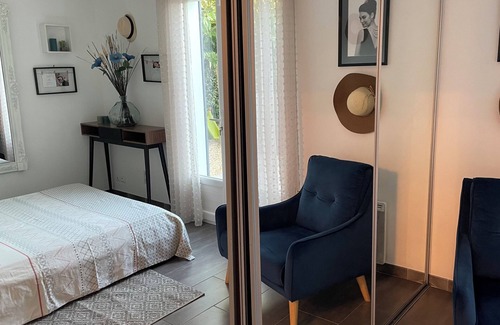 Narbonne Cama Y Desayuno | room. separate