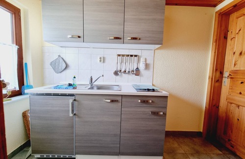 Wieck auf dem Darss Apartamento | Comfortable room with garden access, modern furnishings and breakfast
