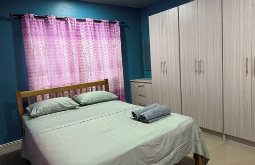 Honiara Cama Y Desayuno | Comfortable Rooms at Lonely Hill Apartment