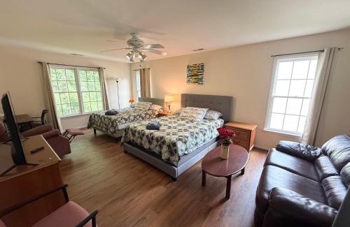 Chapel Hill Casa | Comfortable Rooms in A Single Family House in Chapel Hill near UNC Duke RTP
