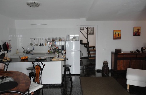 Punta Mujeres Casa | Cómoda casa junto al mar para 4 personas.