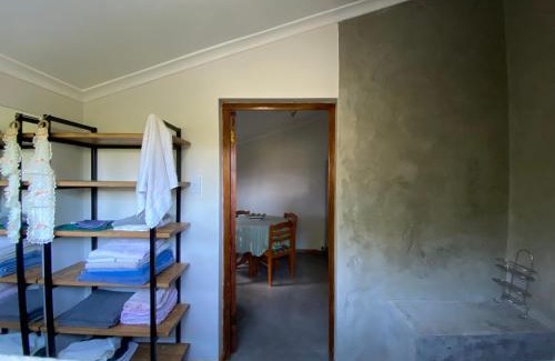 Berea Apartamento | Comfortable Spacious Garden Cottage