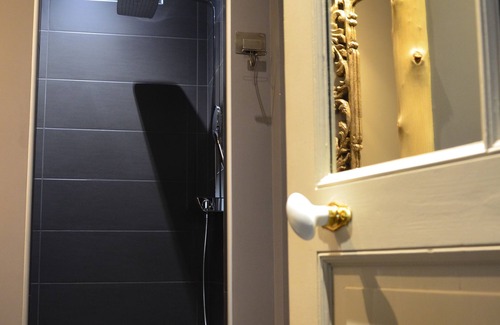 Carcassonne Apartamento | Estudio confortable, rue Trivalle, cerca de la ciudad medieval de Carcasona