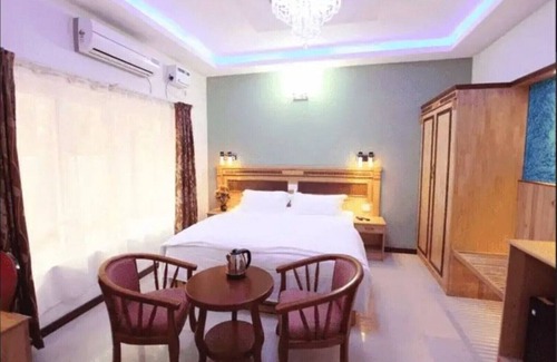 Periamet Apartamento | Cómoda sala de estudio para sus vacaciones