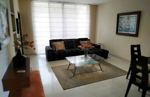 Barrio Kennedy Apartamento | Confortable suite cerca a Centros Comerciales, Restaurantes, Parque lineal.