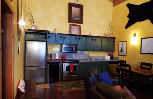 Taos Ski Valley Condominio | Relajación para toda la familia.