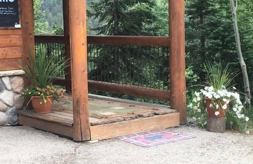 Taos Ski Valley Condominio | Relajación para toda la familia.