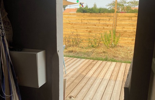 Brem Sur Mer Casa | Comfortable tiny house with kitchen and summer bathroom by the sea