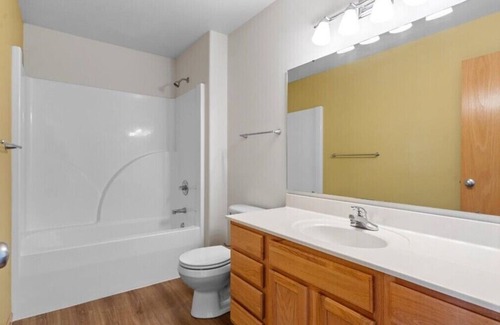 Wickham Casa | Comfortable townhome in GREAT location!