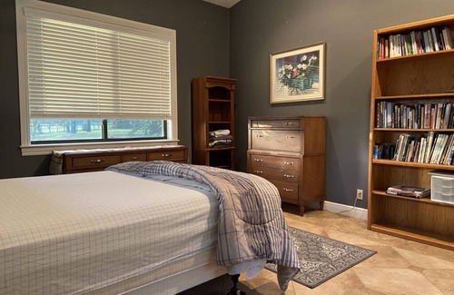 Hunt Club Cama Y Desayuno | Comfortable Country Room
